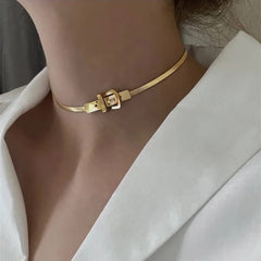 Sleek Necklace