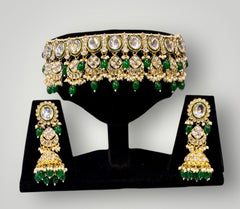 Emerald Elegance Kundan Choker Set