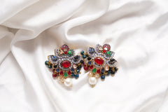 multi colour studs