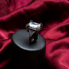 antique style silver real zirccone ring