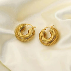 Ribbed Gold Hoop Earrings