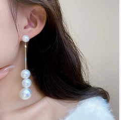 Pearl Dangling Earring